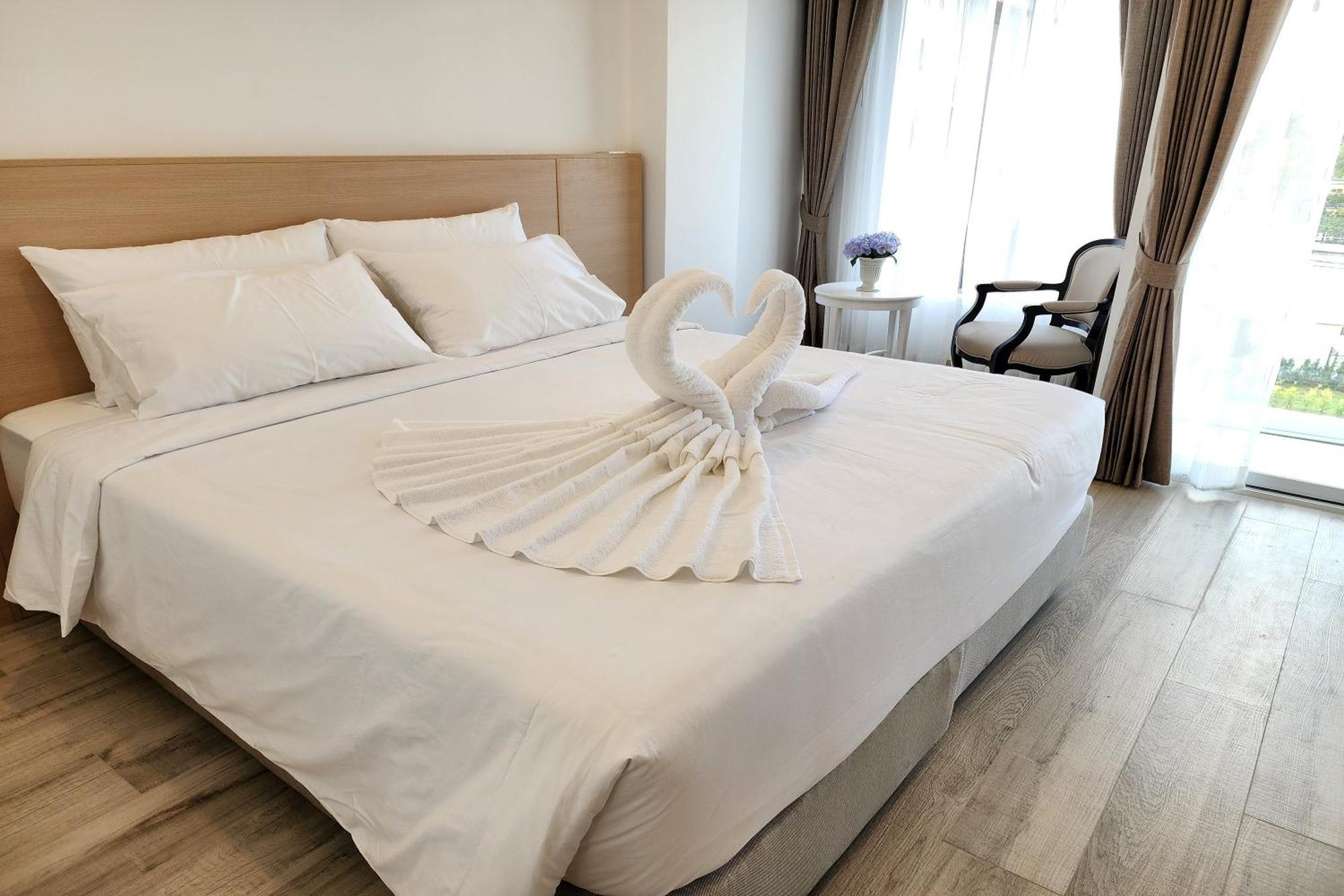 Arsh Boutique Hotel Chiang Mai Extérieur photo